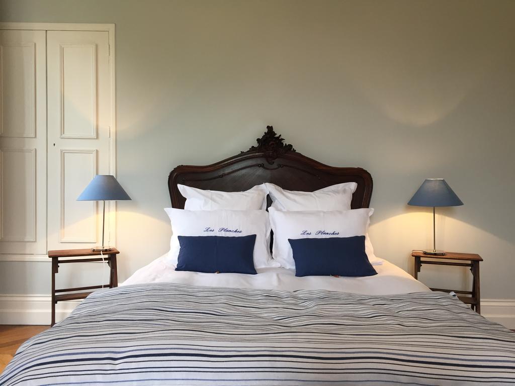 Le Manoir De Benedicte B&B Cahan Bagian luar foto