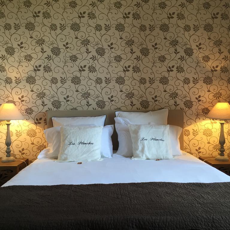 Le Manoir De Benedicte B&B Cahan Bagian luar foto