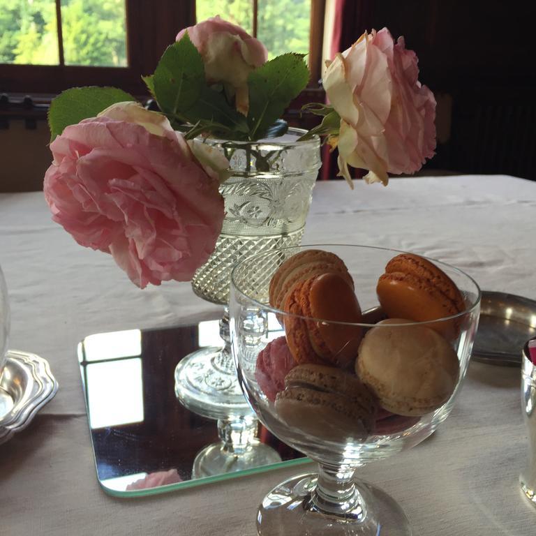 Le Manoir De Benedicte B&B Cahan Bagian luar foto