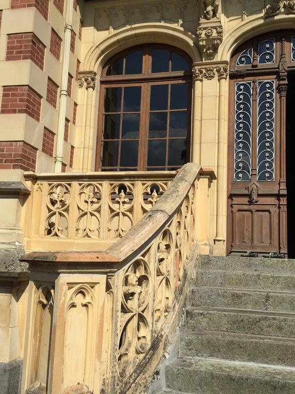 Le Manoir De Benedicte B&B Cahan Bagian luar foto